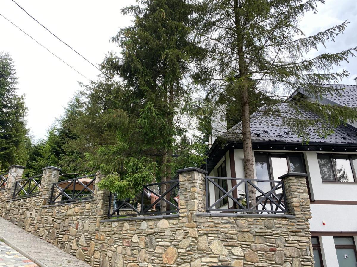 Феєрія Лісу Lejlighedshotel Skhidnytsia Eksteriør billede