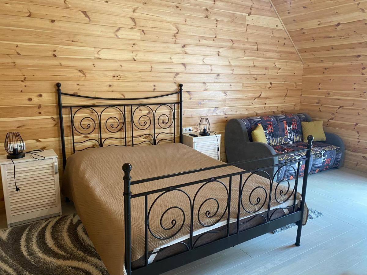 Феєрія Лісу Lejlighedshotel Skhidnytsia Eksteriør billede
