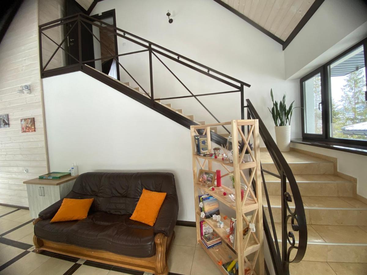 Феєрія Лісу Lejlighedshotel Skhidnytsia Eksteriør billede