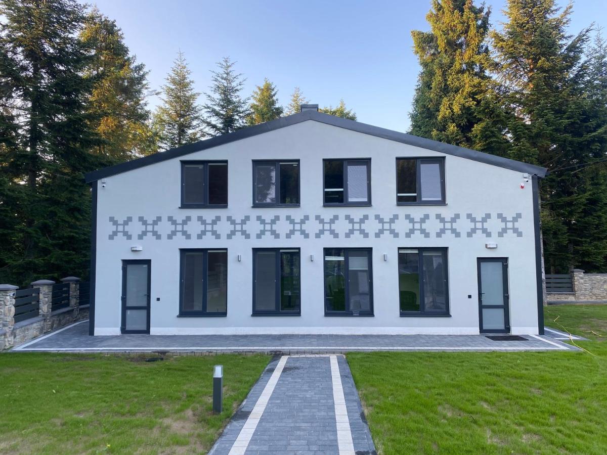 Феєрія Лісу Lejlighedshotel Skhidnytsia Eksteriør billede