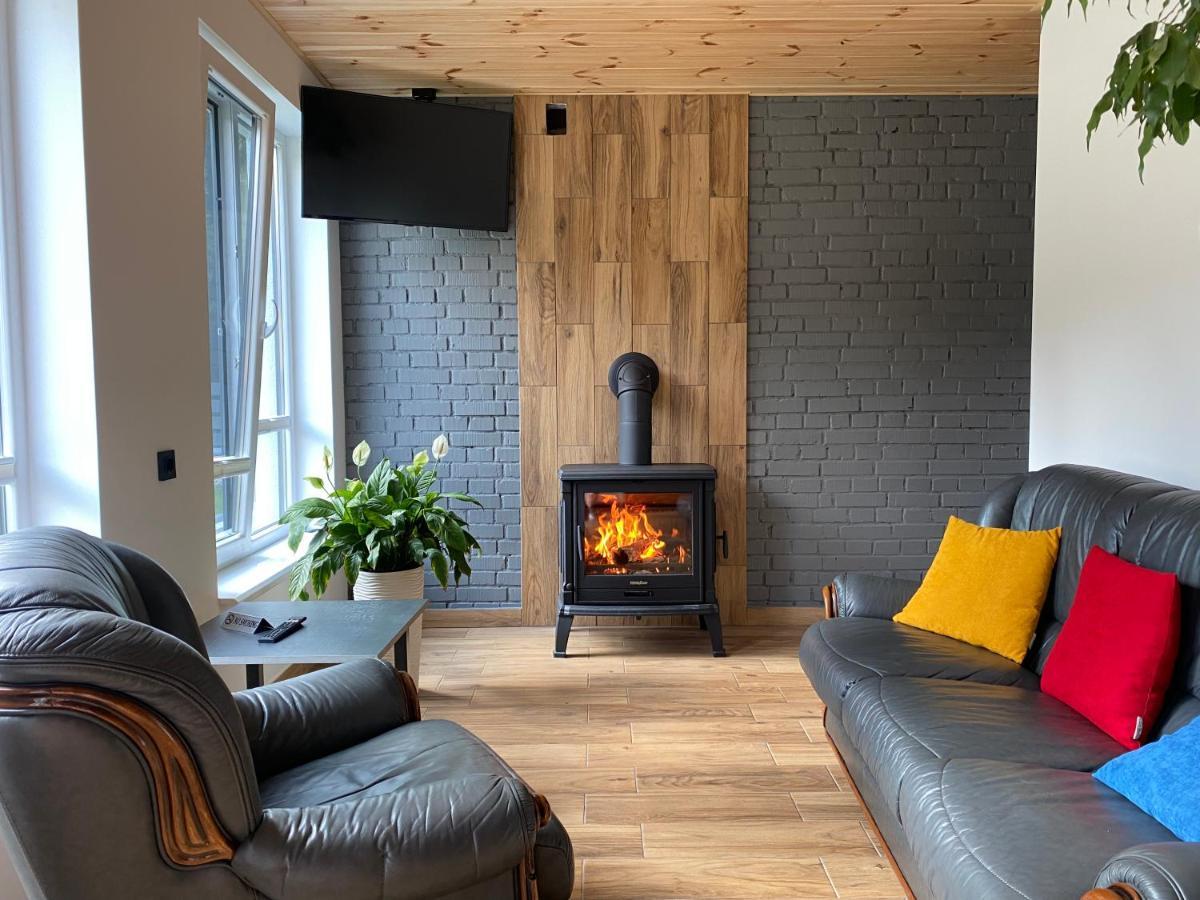 Феєрія Лісу Lejlighedshotel Skhidnytsia Eksteriør billede
