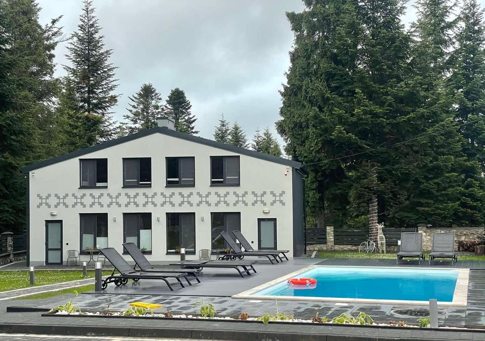 Феєрія Лісу Lejlighedshotel Skhidnytsia Eksteriør billede