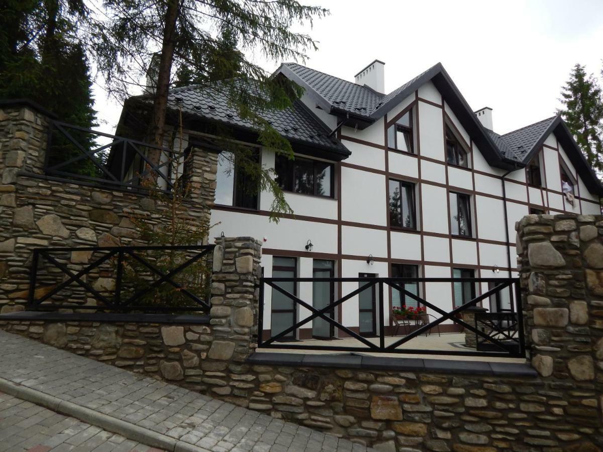 Феєрія Лісу Lejlighedshotel Skhidnytsia Eksteriør billede