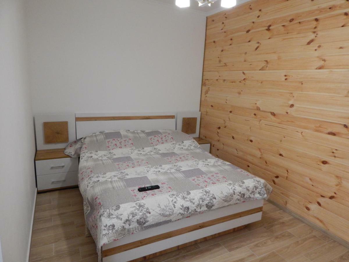 Феєрія Лісу Lejlighedshotel Skhidnytsia Eksteriør billede